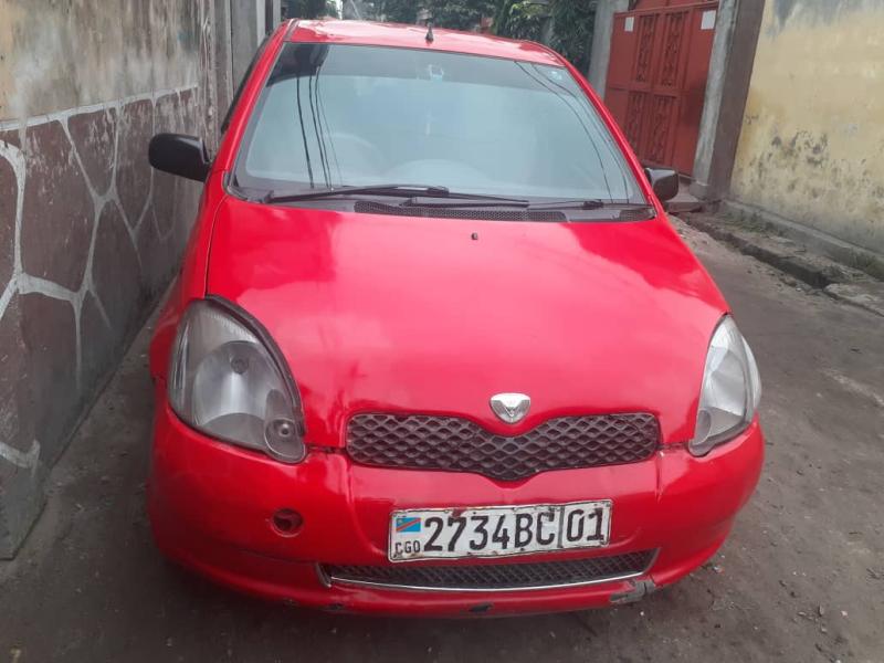TOYOTA VITZ
